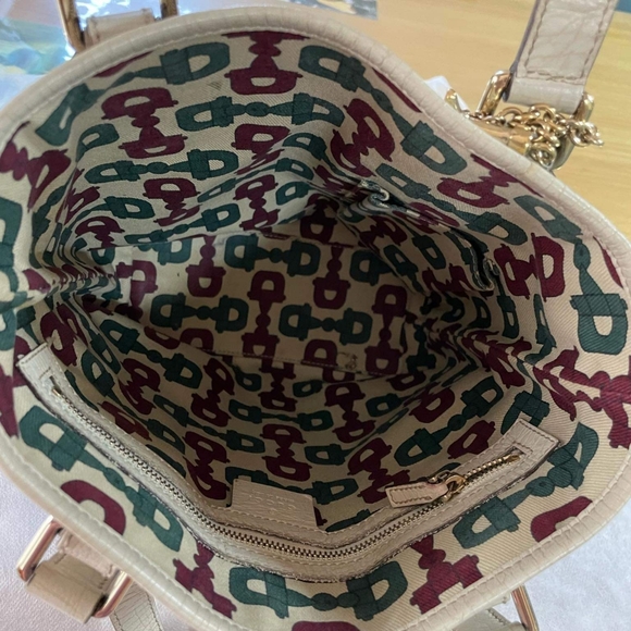 🧩Gucci🧩 - Picture 8 of 9